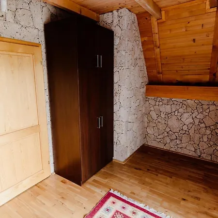 Villa Villalaylarostovo Bugojno